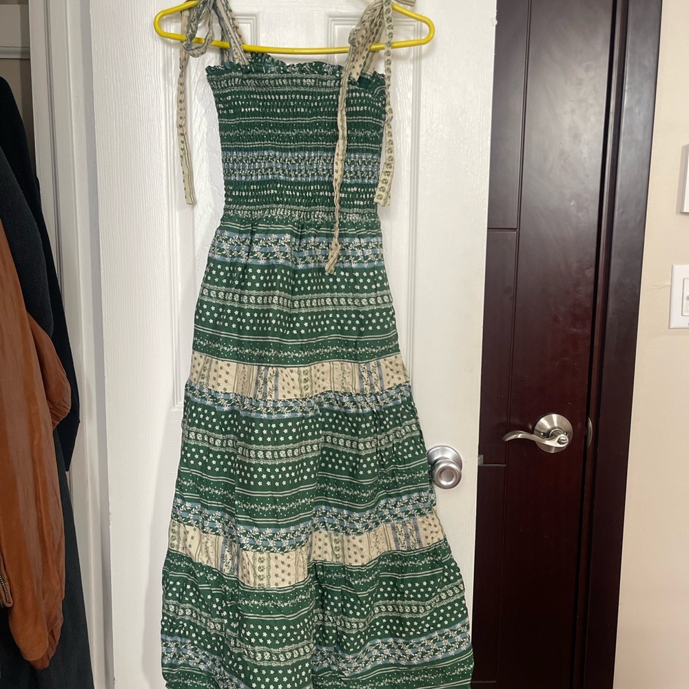 AUREUM Green and Cream Maxi Dress